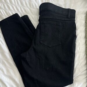 SPANX Women's clean black skinny Leg Black Jeans